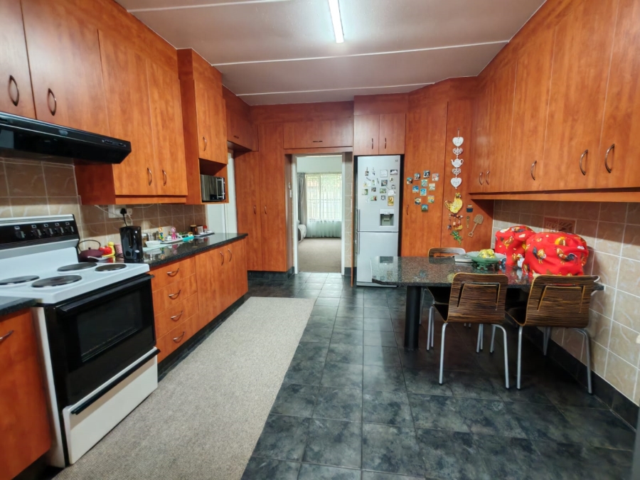 4 Bedroom Property for Sale in Sasolburg Ext 5 Free State